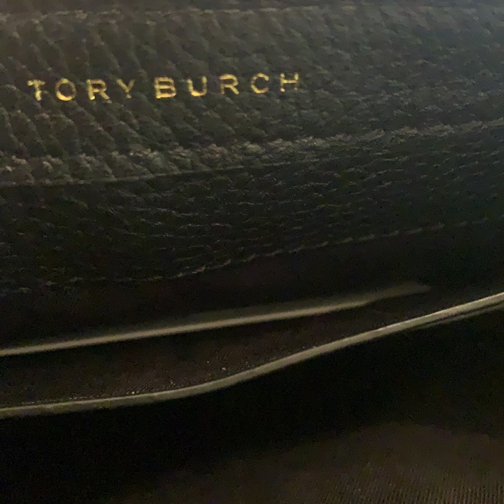 Brand new Tory Burch crossbody - Picture 7 of 8